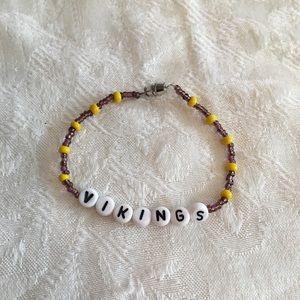 MINNESOTA VIKINGS 6 3/4” bracelet-NEW